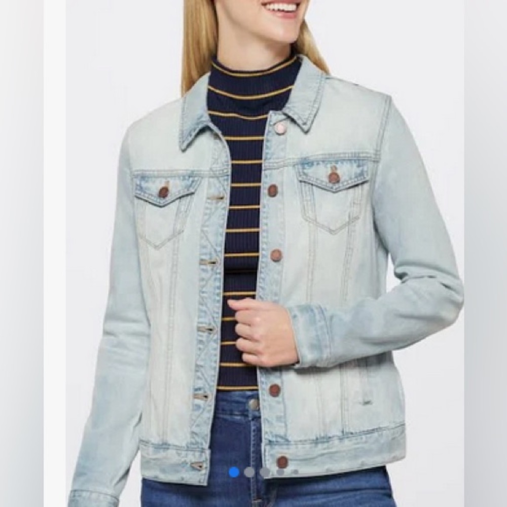 4 Market & Spruce NWT Denim / Jean Jacket light blue